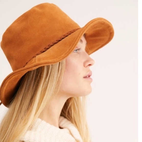 FREE PEOPLE | 100% GENUINE SUEDE LEATHER HAT NWOT - Picture 3 of 3